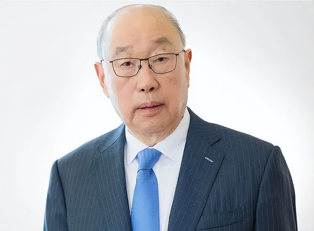 万亿公募巨头，又有高管变动！