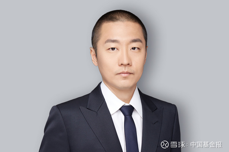 传统赛道基金增聘“科技选手”，公募竞争版图生变？