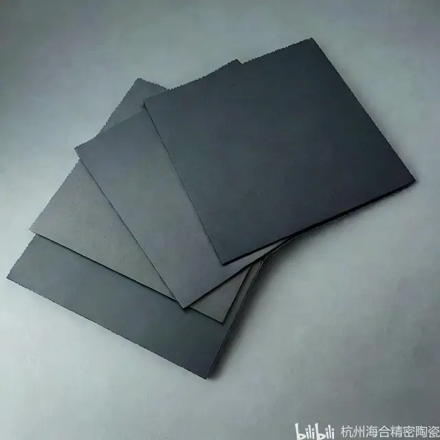 英伟达下场“催单”，玻璃基板成下一个10倍赛道？