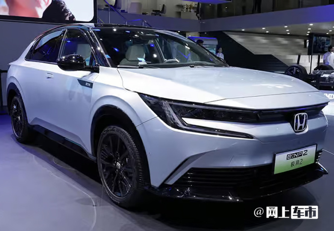 某车企计划裁员超10%：最快下个月谈赔偿，年底前走人